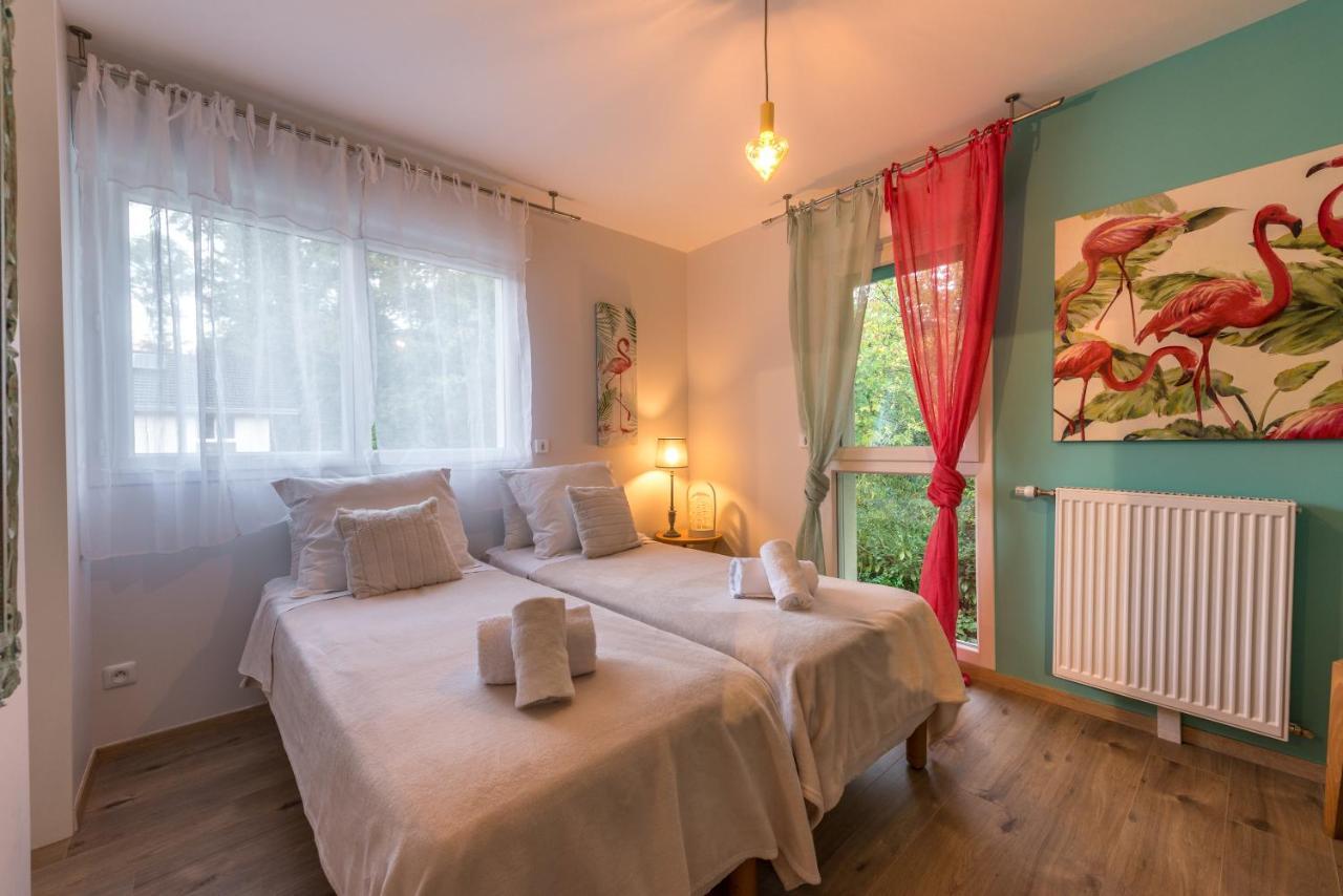 La Maison Du Port, Une Exclusivite Lla Selections By Location Lac Annecy Сен-Жорьо Екстериор снимка