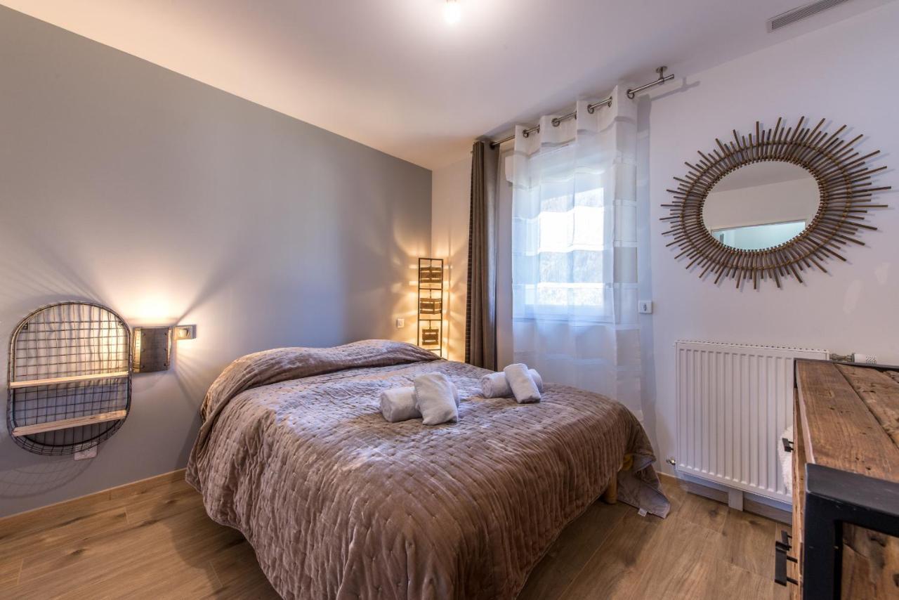 La Maison Du Port, Une Exclusivite Lla Selections By Location Lac Annecy Сен-Жорьо Екстериор снимка